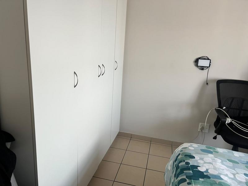 To Let 2 Bedroom Property for Rent in Lansdowne Western Cape